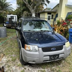 2002 Ford Escape