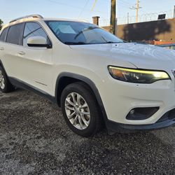 2019 Jeep Cherokee