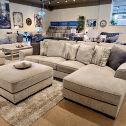 Sectional In Stock For Immediate Delivery 
