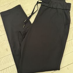 Lululemon Jogger Size 4
