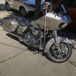 2017 Harley Davidson Roadglide FLTX-RGL