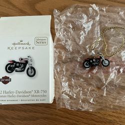 Hallmark Keepsake 1972 Harley-Davidson XR-750 Ornament
