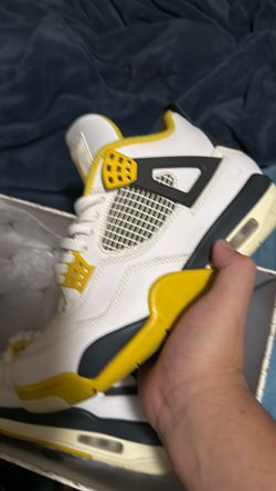 Jordan 4