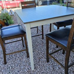 Table  4 Chair 