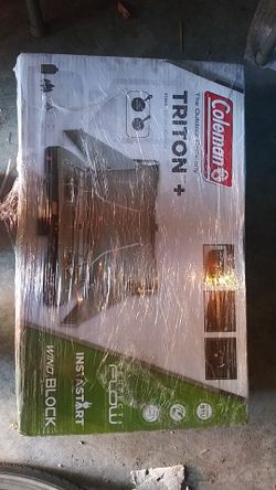 Brand new never used colman triton stove