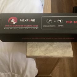 Nexpure  Hot Air Brush.  New In Box