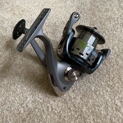 Fishing Reel 