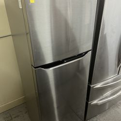LG Refrigerator 