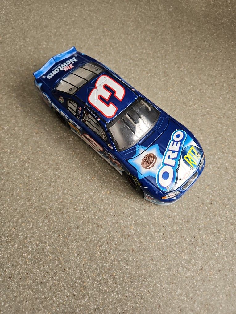 NASCAR Dale Earnhardt #3 Oreo Diecast Car