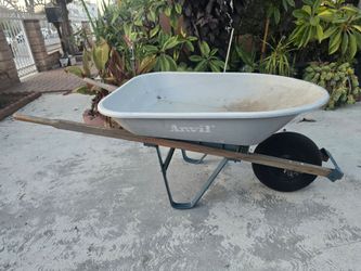Anvil Wheelbarrow with Wood Handles