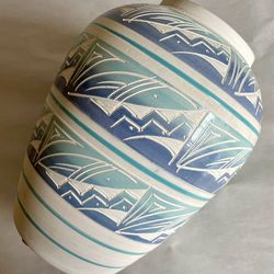 Vintage R. Gonza Southwest Style Etched Pottery Vase