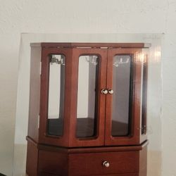 Vintags Wooden Jewlery Holder 