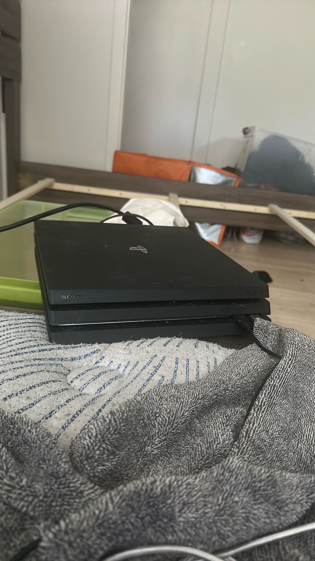 Good Condition Ps4 Pro With 1 Tb Storage And 3 Games