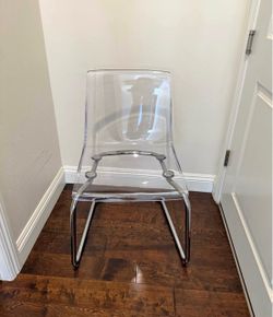 Clear Acrylic Chair with Chrome Sled Base