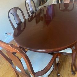 Cherry Wood Dining Table , Chairs & Removable Extension Leaf