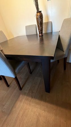 Dark Wood Dining Table with 5 chairs