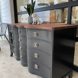 Drexel Heritage Dresser, Red Mahogany