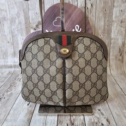 Gucci Sherry Line Vintage Crossbody Bag