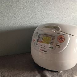 Zojirushi Nuerofuzzy Rice Cooker