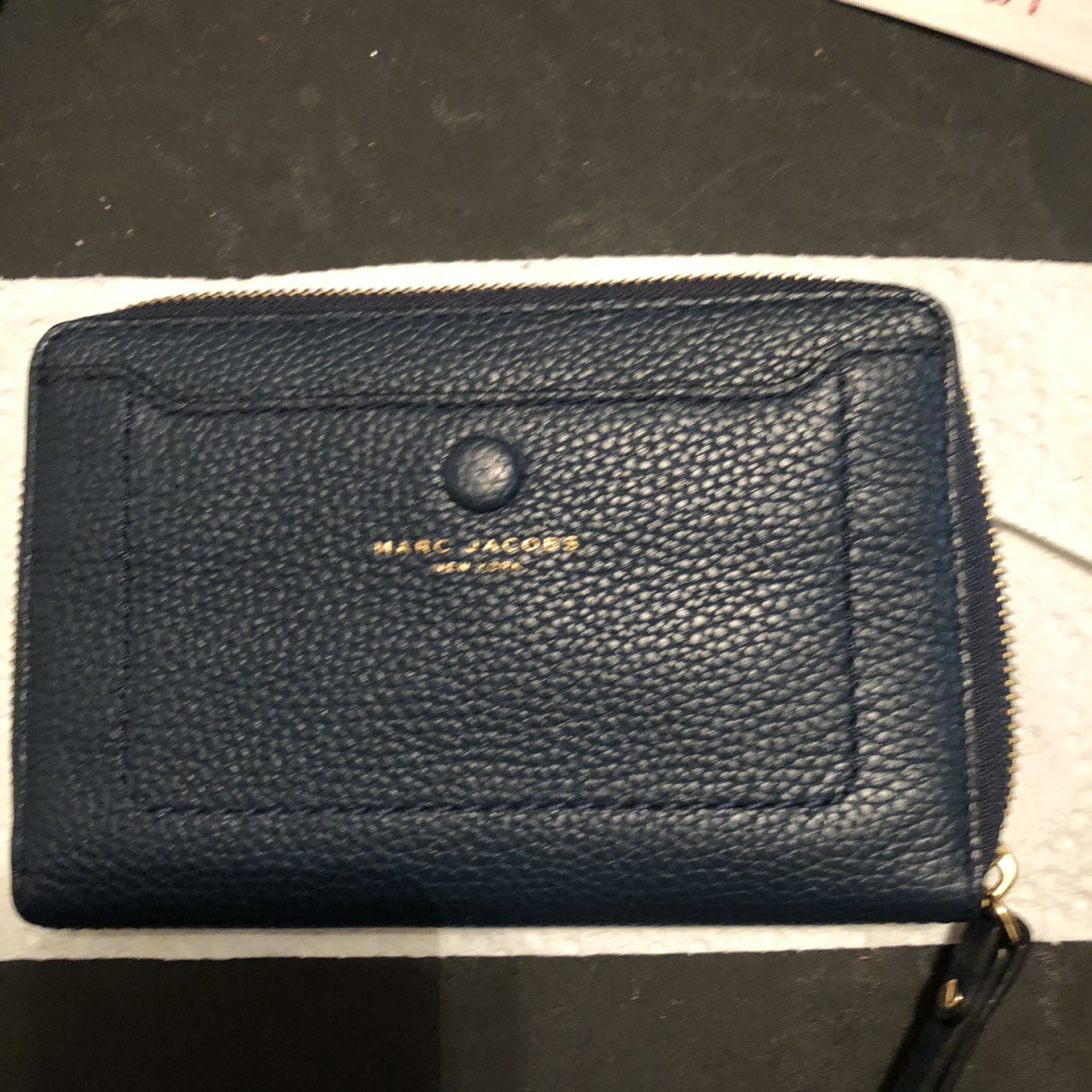 New Authentic Marc Jacobs Wristlet Wallet. PRICE IS FIRM