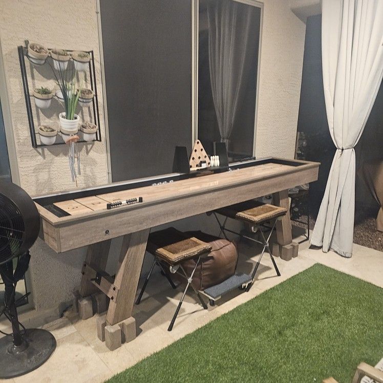 Suffelboard Table