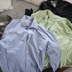 Size SMALL YOUTH .  4 ITEMS. ALL FOR 6 