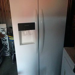 Fridge