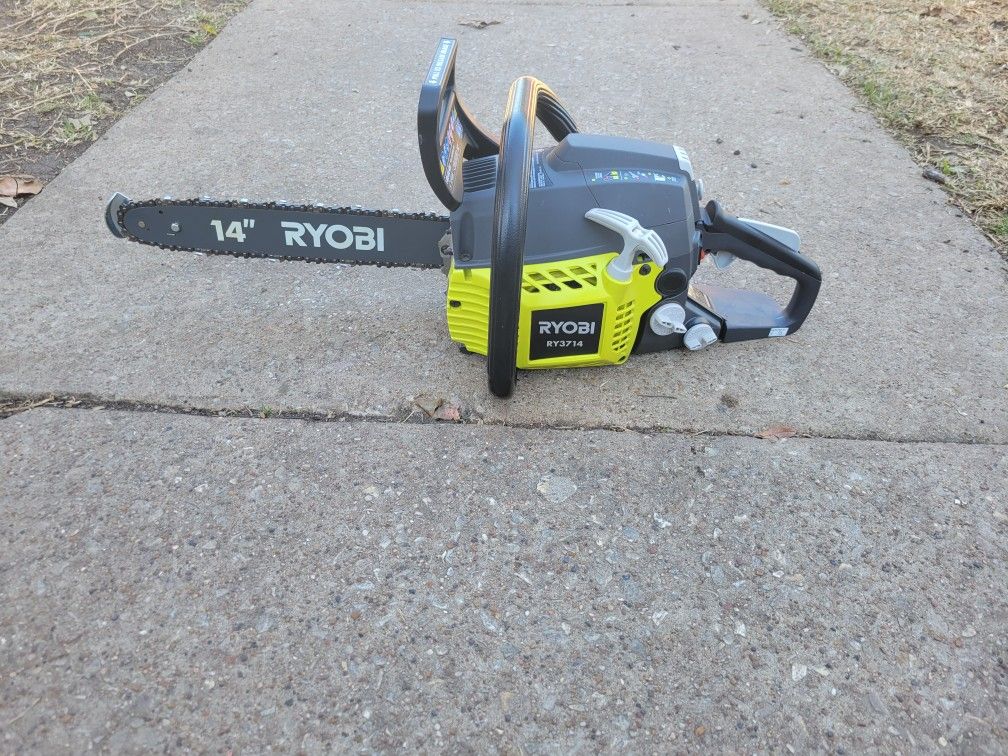 RYOBI 14 in. 37cc 2-Cycle Gas Chainsaw