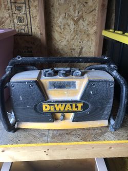 Dewalt radio