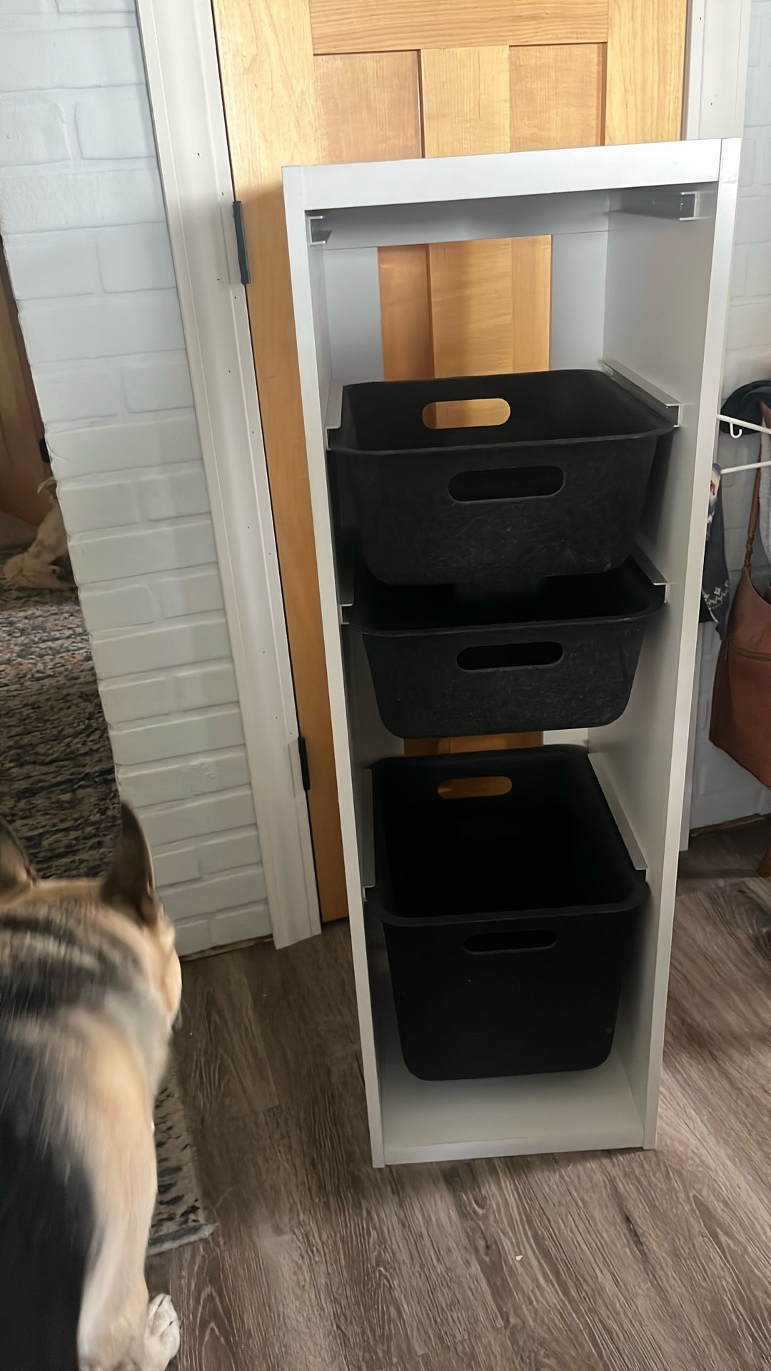 Storage unit