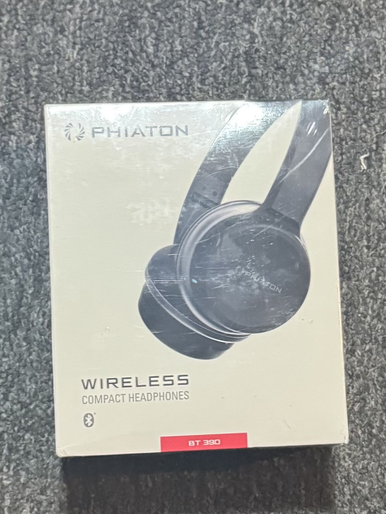 Phiaton Wireless Compact Headphones