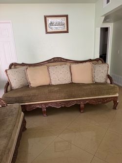 Couch  set