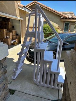 Above Ground Pool Ladder with Entry Steps
