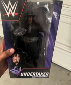 WWE Undertaker Collectible Statue Figure