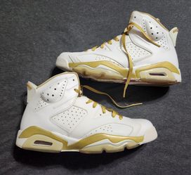 JORDAN 6 GOLDEN MOMENTS SZ 10.5