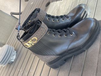 Michael Kors Boots
