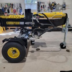 40 Ton Champion Pro Log Splitter