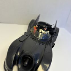 Toy biz Batman 1989 Batmobile w/ Batman & Robin Action Figures J11