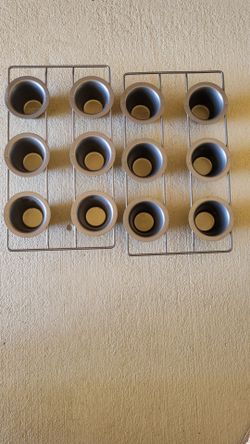 Large muffin pans