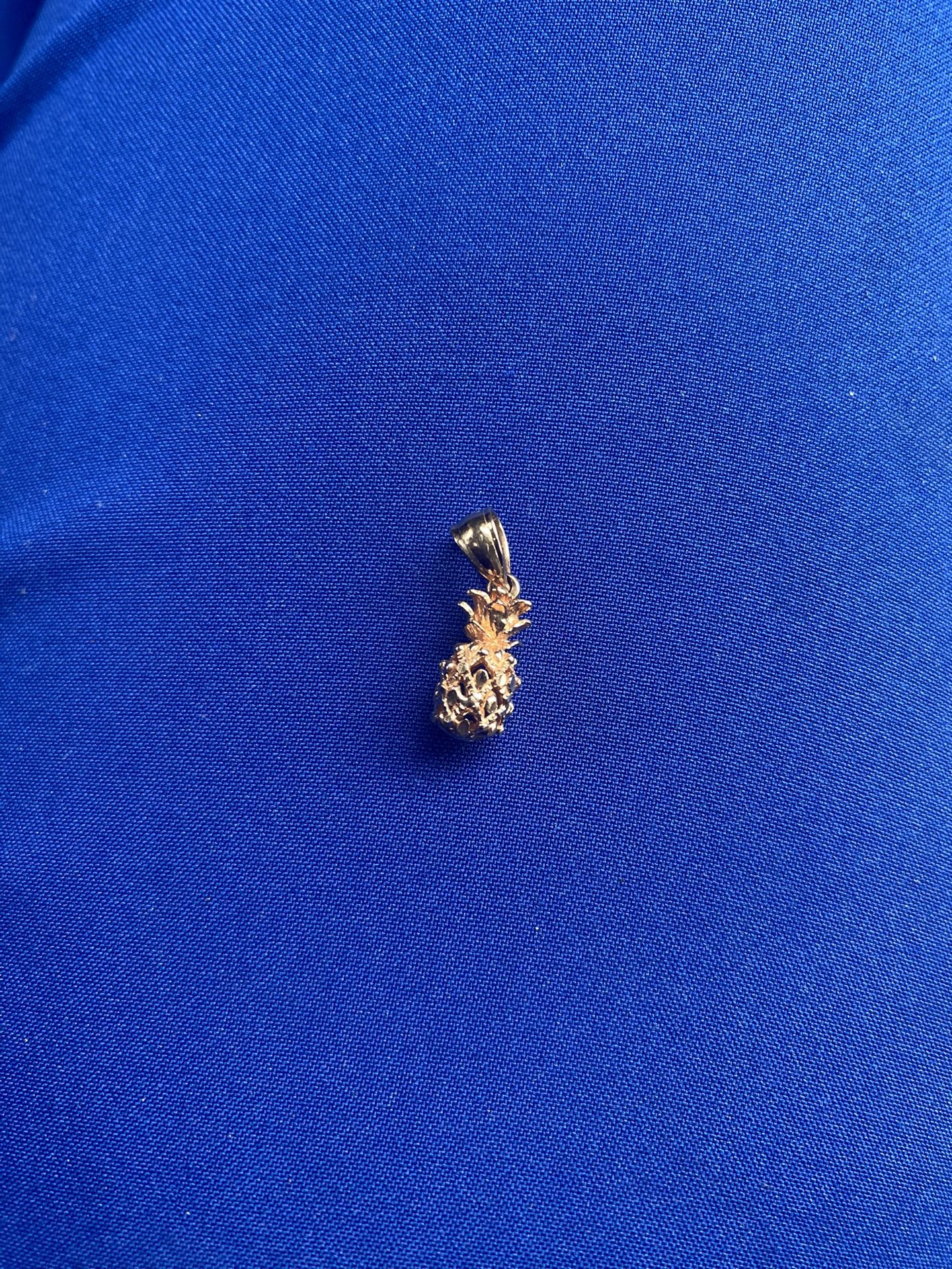 14k Rose Gold Pineapple Pendant
