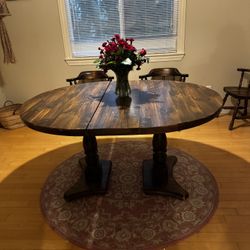 Dining Table & Chairs