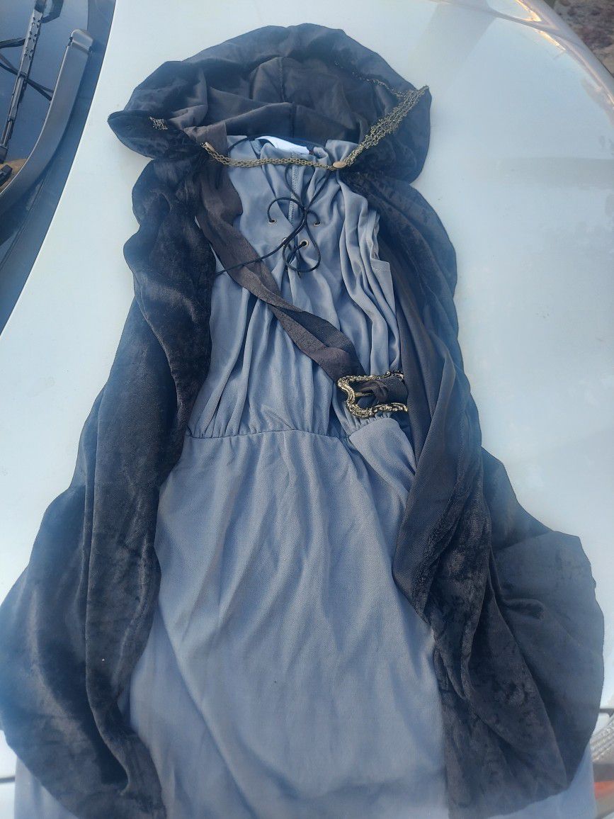 Woman's Huntress Costume 