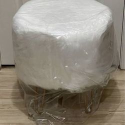 Brand New 18” White Faux Fur Ottoman Foot Rest Gold Hairpin Legs
