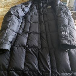 XS  Black North Face Coat Excellent Condition  For Sale 