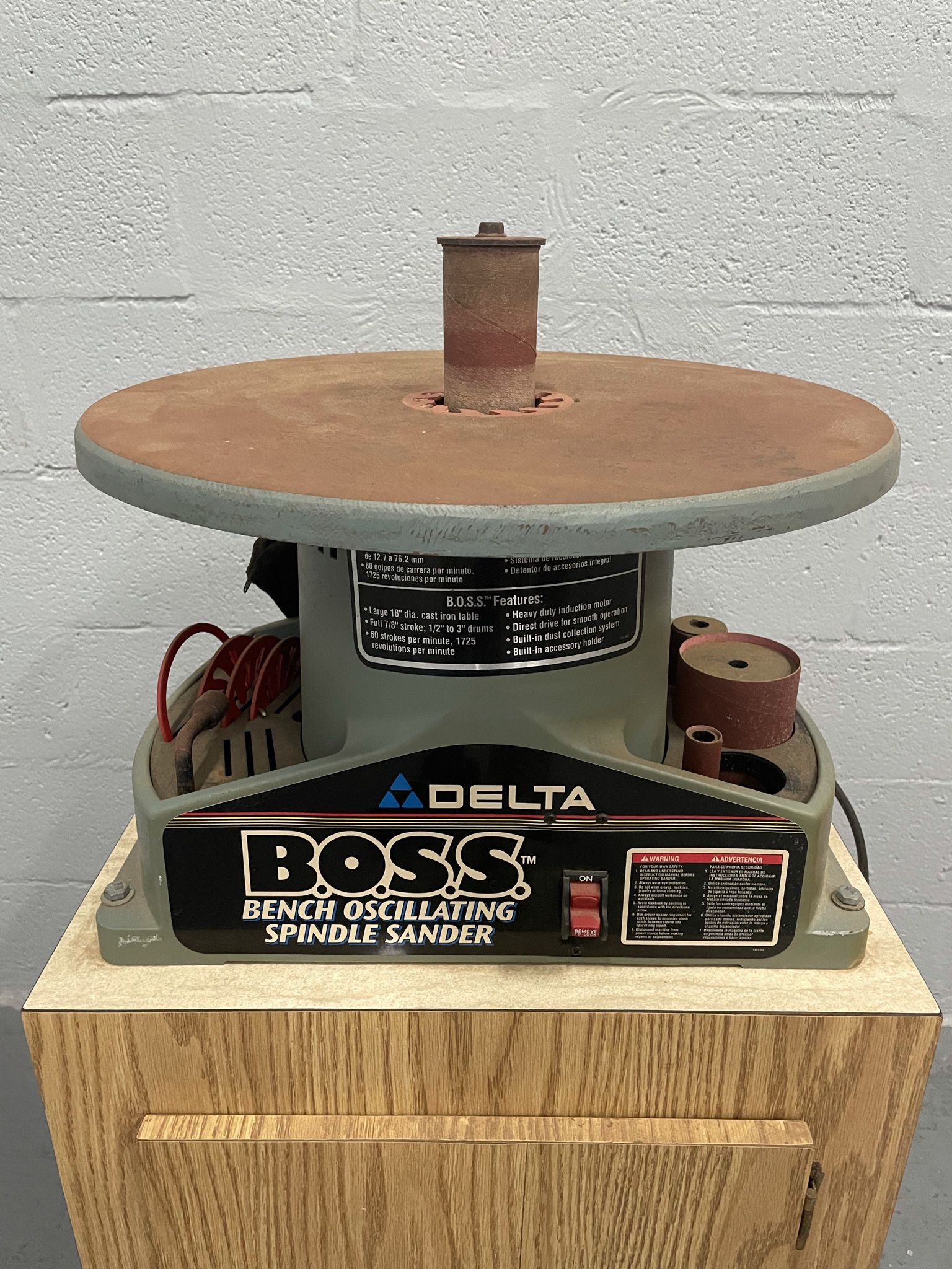 Delta Boss Oscillating Spindle Sander  (Delivery Service Available)