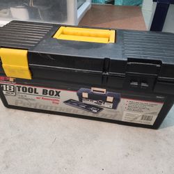 Tool Box, 18" With Removable Tray