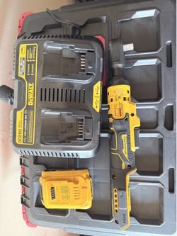 Dewalt