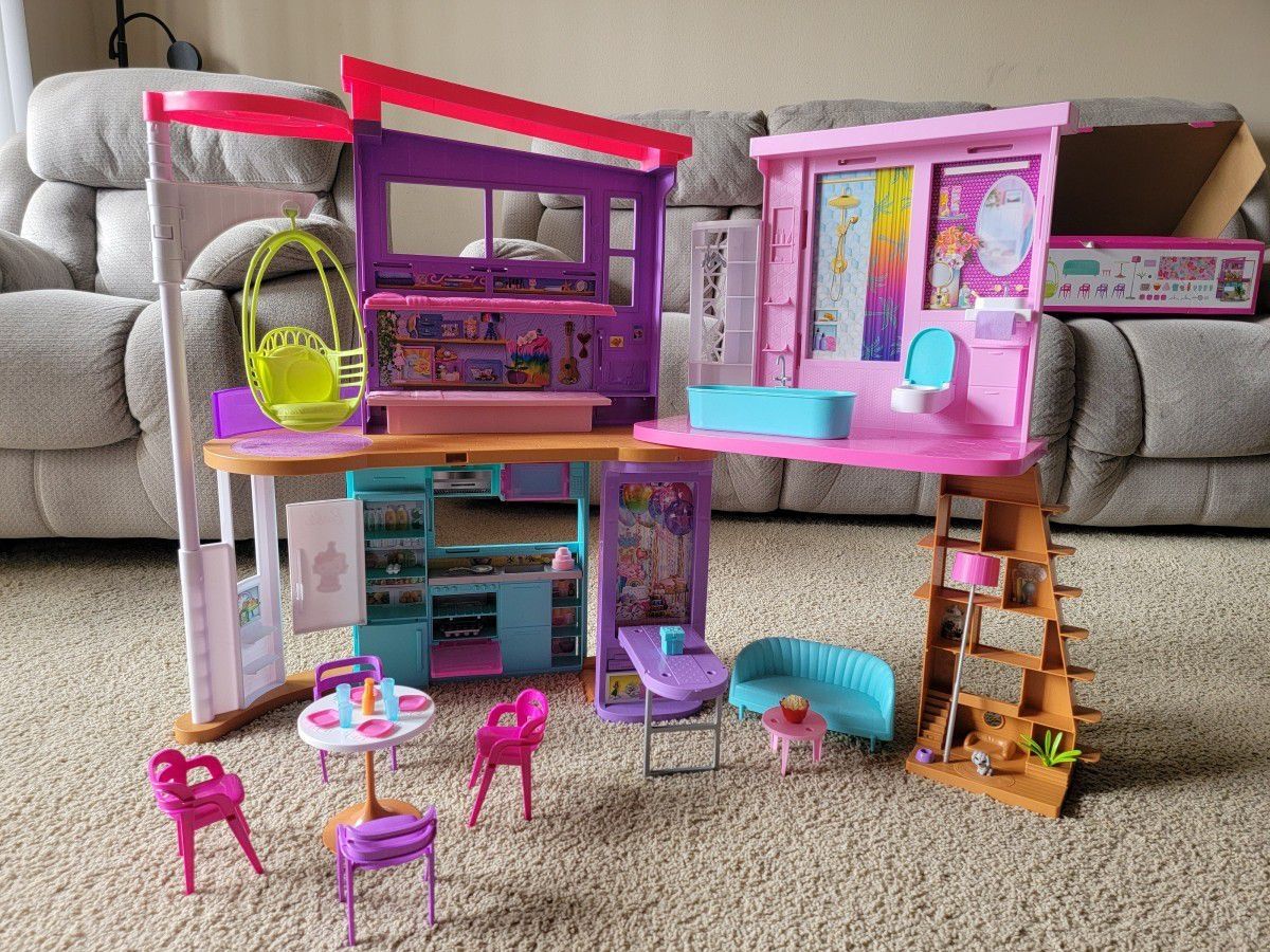 Barbie Vacation House Playset for Sale in San Diego, CA OfferUp