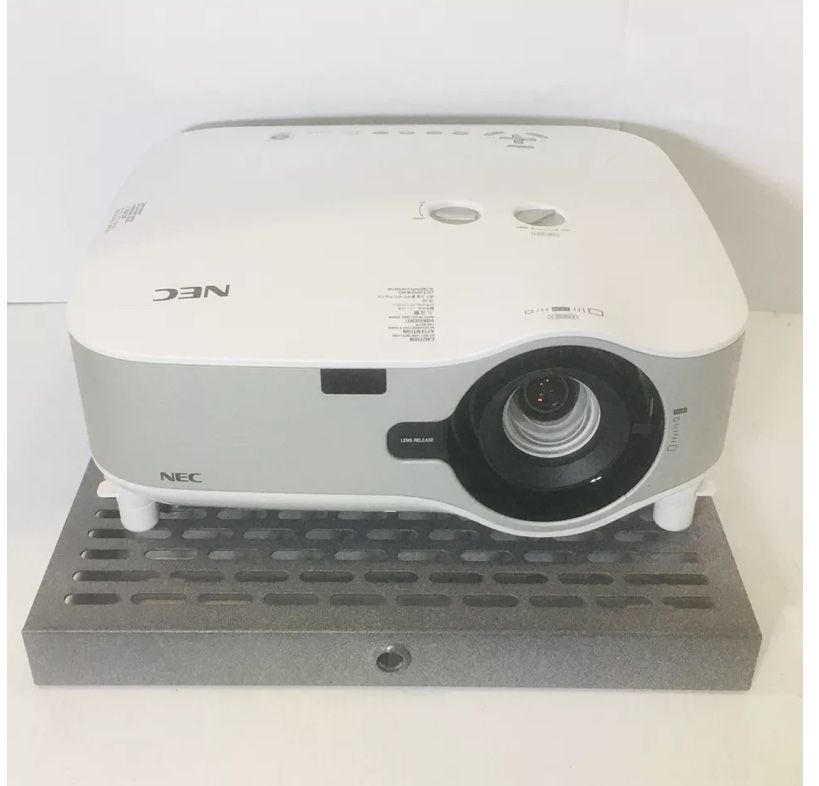 NEC Projector NP2150 XGA 3LCD 600:1 4200 Lumen LCD 327 Hr.