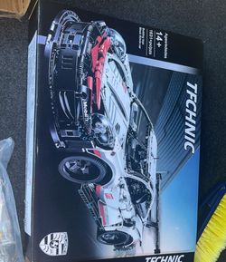 TECHNIC: Porsche 911 RSR (42096) see desc